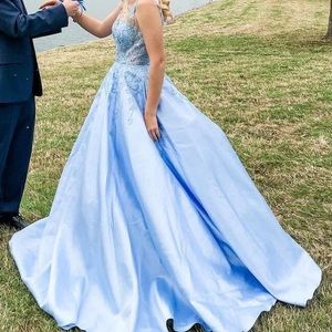 Jovani size 2 light blue ballgown